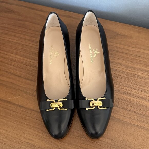 Vintage TANINO CRISCI Italy Black Leather Low Heel Bow Gold Logo 35.5  US 6 - Picture 1 of 11